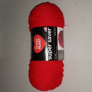 Red skein of yarn (size 4)